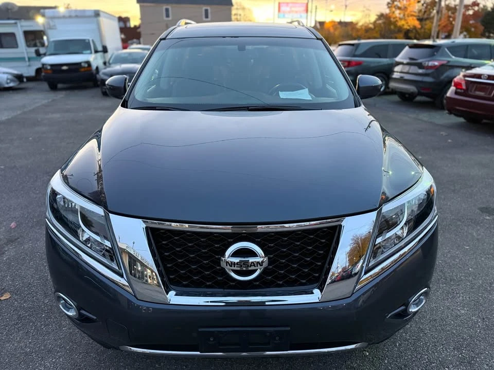 2014 Nissan Pathfinder 4th Gen - Image 2 of 20