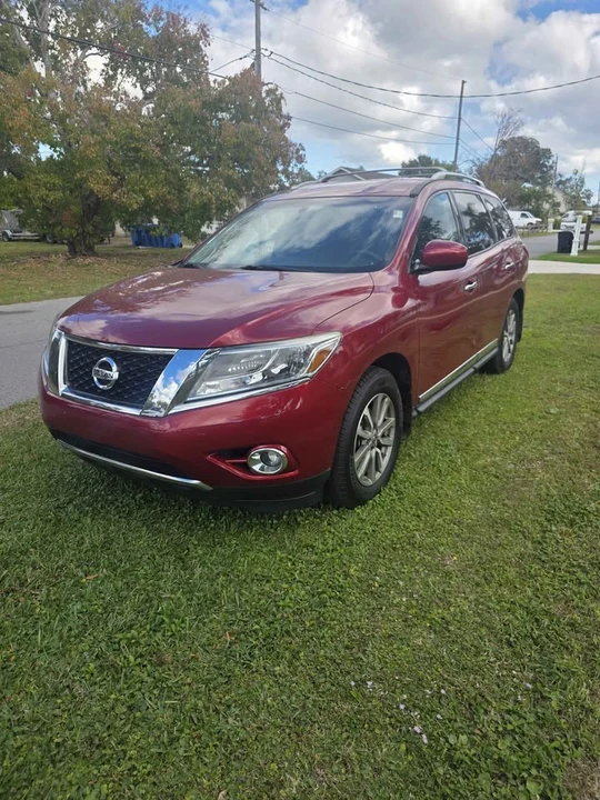 2014 Nissan Pathfinder 4th Gen - Image 2 of 8