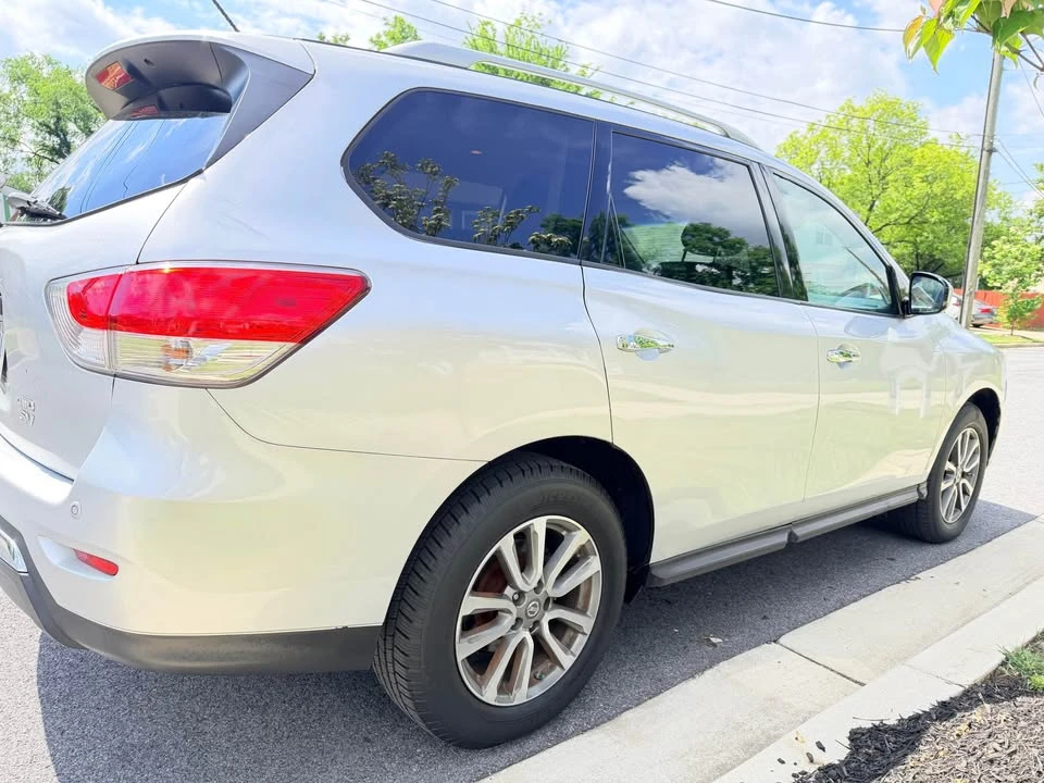 2014 Nissan Pathfinder 4th Gen - Image 13 of 14