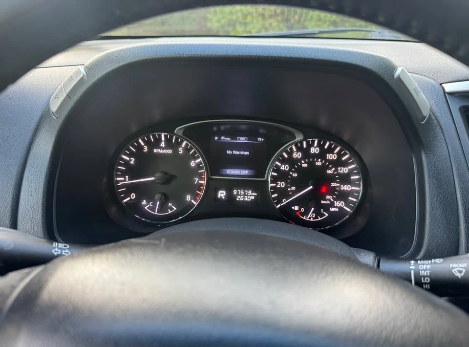 2014 Nissan Pathfinder 4th Gen - Image 16 of 17