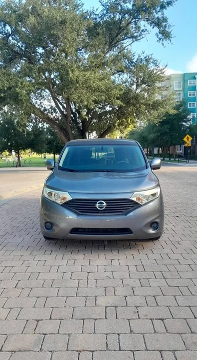 2014 Nissan Quest - Image 2 of 12