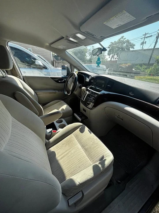 2014 Nissan Quest - Image 6 of 9