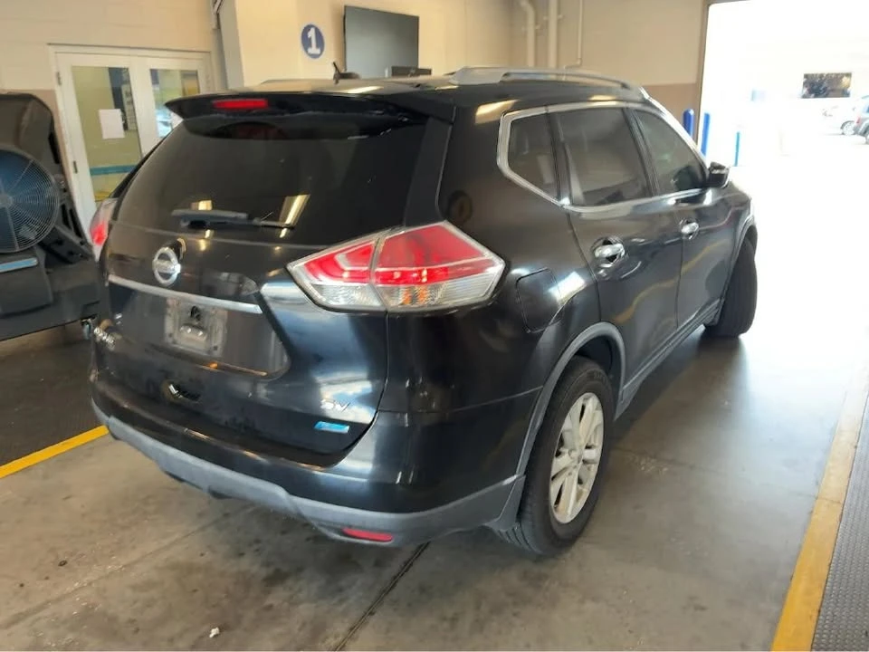 2014 Nissan Rogue - Image 3 of 6