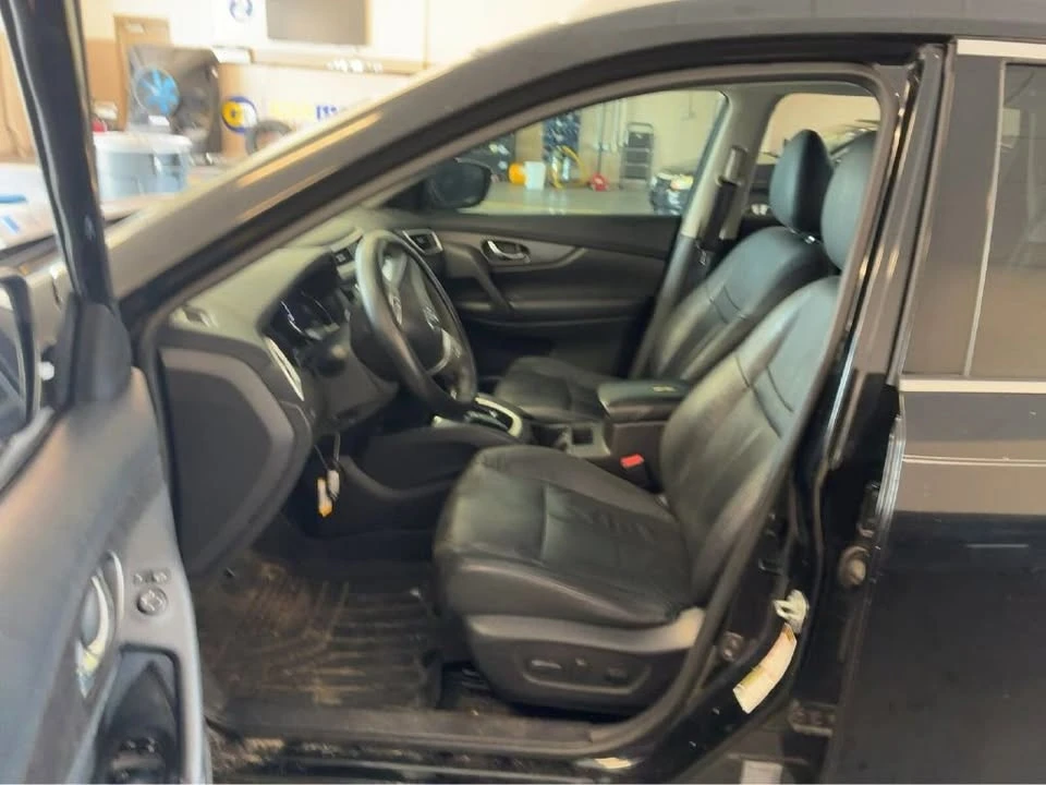 2014 Nissan Rogue - Image 6 of 6