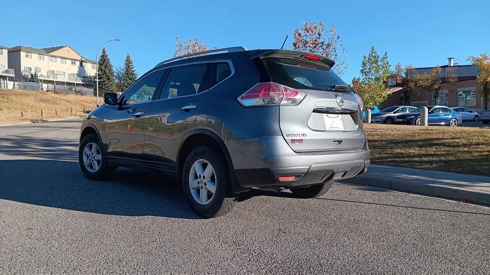 2014 Nissan Rogue - Image 4 of 8