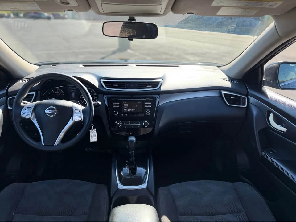 2014 Nissan Rogue - Image 9 of 14