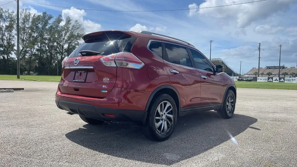 2014 Nissan Rogue - Image 13 of 20