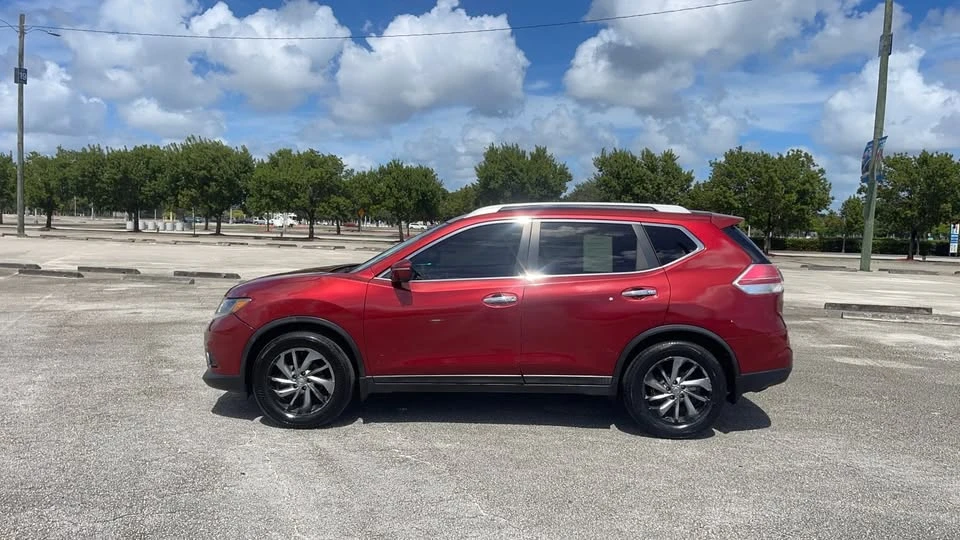 2014 Nissan Rogue - Image 7 of 20