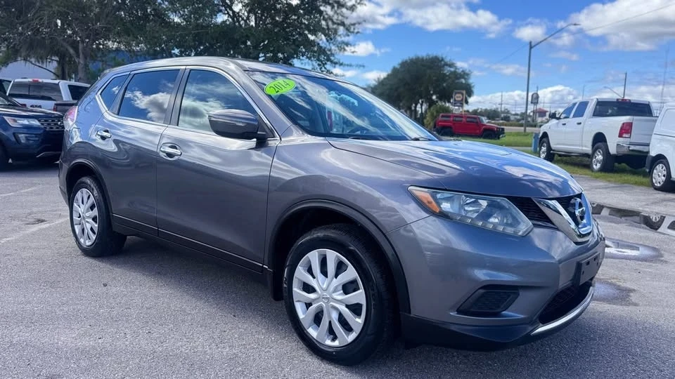 2014 Nissan Rogue - Image 2 of 16