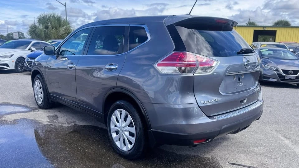 2014 Nissan Rogue - Image 4 of 16