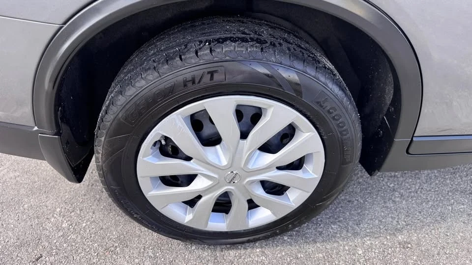2014 Nissan Rogue - Image 16 of 16