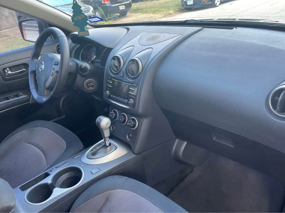 2014 Nissan Rogue - Image 14 of 16