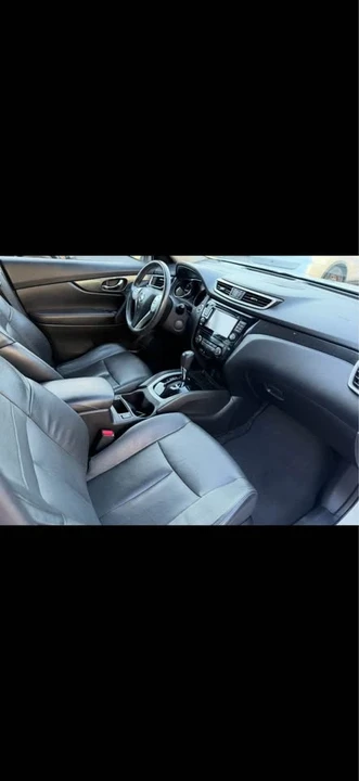2014 Nissan Rogue - Image 13 of 20
