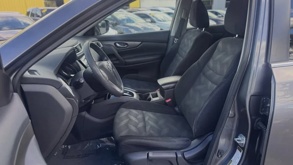 2014 Nissan Rogue - Image 9 of 16