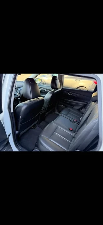 2014 Nissan Rogue - Image 17 of 20