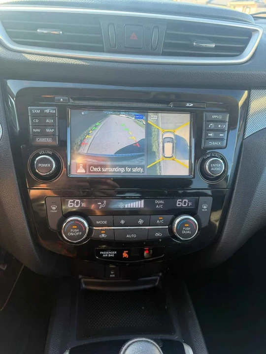 2014 Nissan Rogue - Image 17 of 17