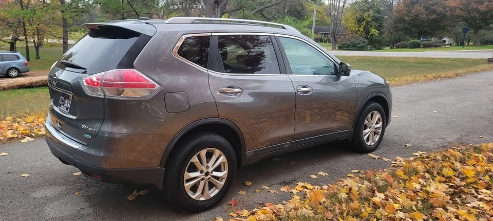 2014 Nissan Rogue - Image 3 of 14