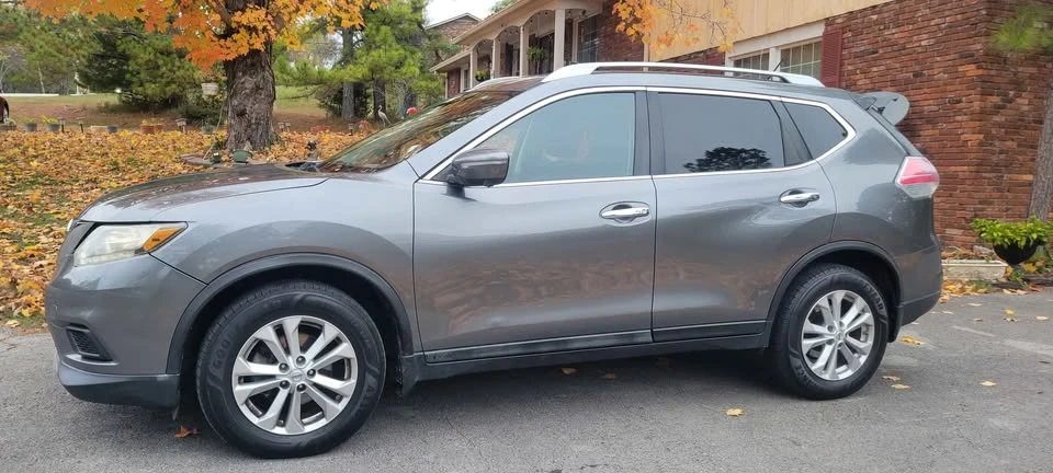 2014 Nissan Rogue - Image 13 of 14