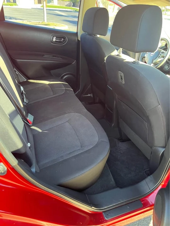 2014 Nissan Rogue - Image 6 of 8
