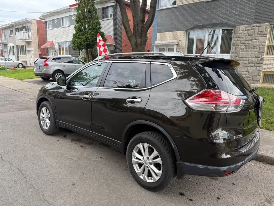2014 Nissan Rogue - Image 9 of 12