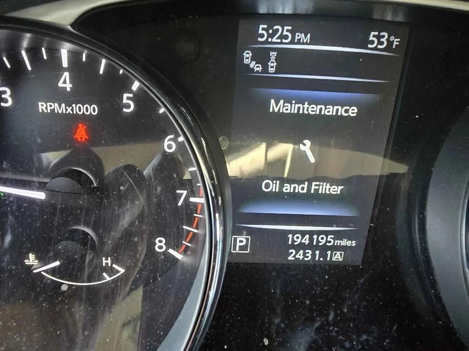 2014 Nissan Rogue - Image 14 of 19