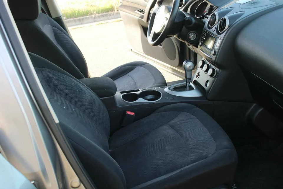 2014 Nissan Rogue - Image 12 of 16