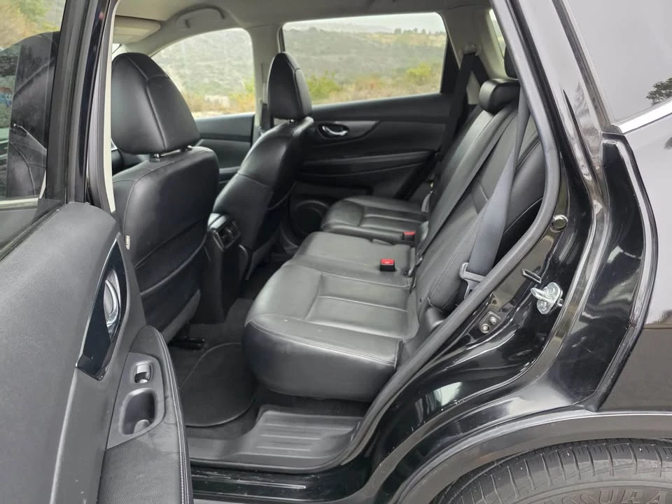 2014 Nissan Rogue - Image 14 of 19