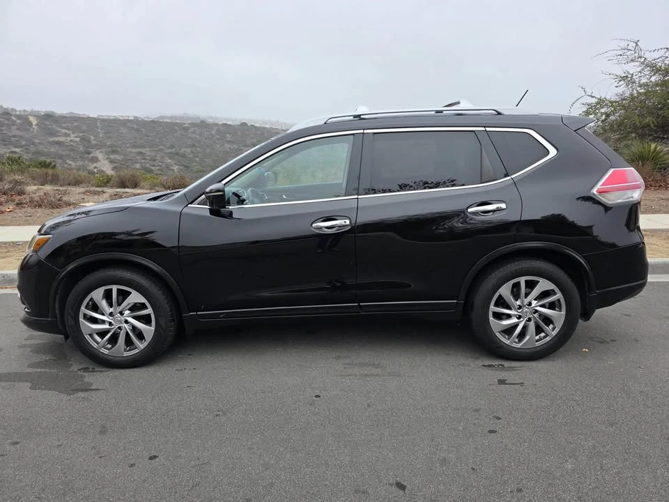 2014 Nissan Rogue - Image 6 of 19