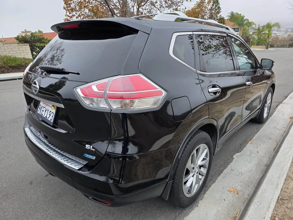 2014 Nissan Rogue - Image 7 of 19
