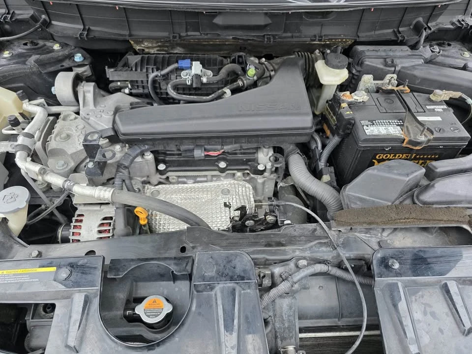 2014 Nissan Rogue - Image 18 of 19