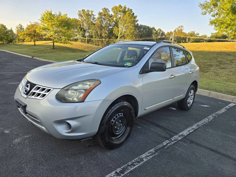 2014 Nissan Rogue - Image 7 of 13