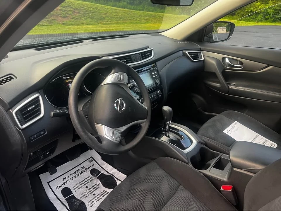 2014 Nissan Rogue - Image 3 of 5