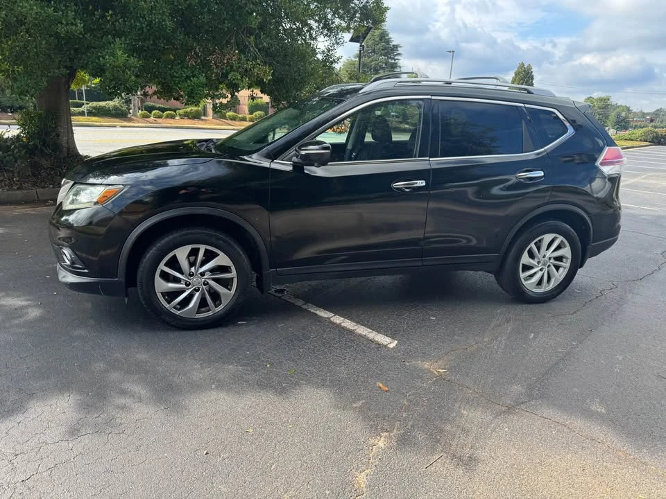 2014 Nissan Rogue - Image 4 of 17