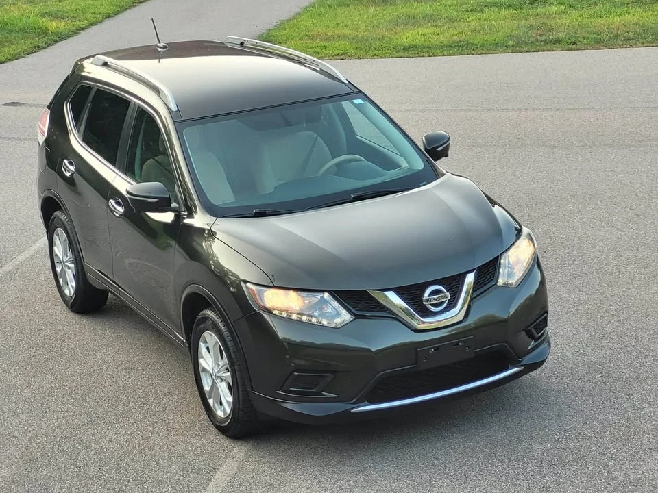 2014 Nissan Rogue - Image 11 of 19