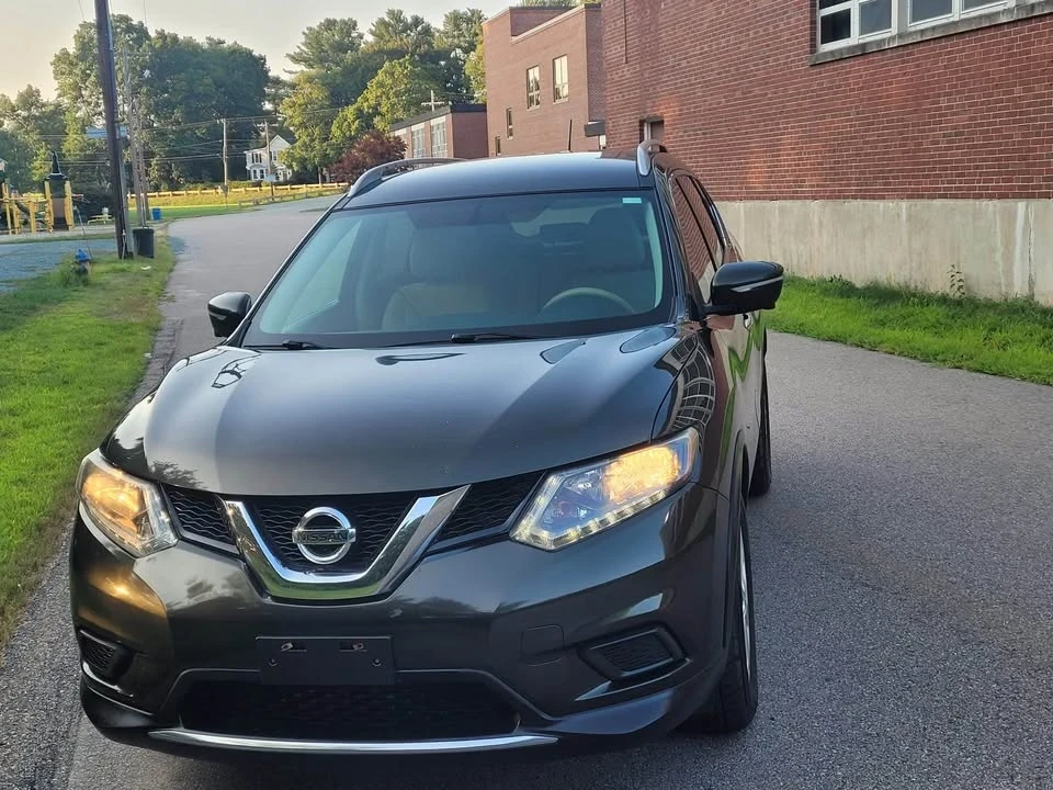 2014 Nissan Rogue - Image 8 of 19