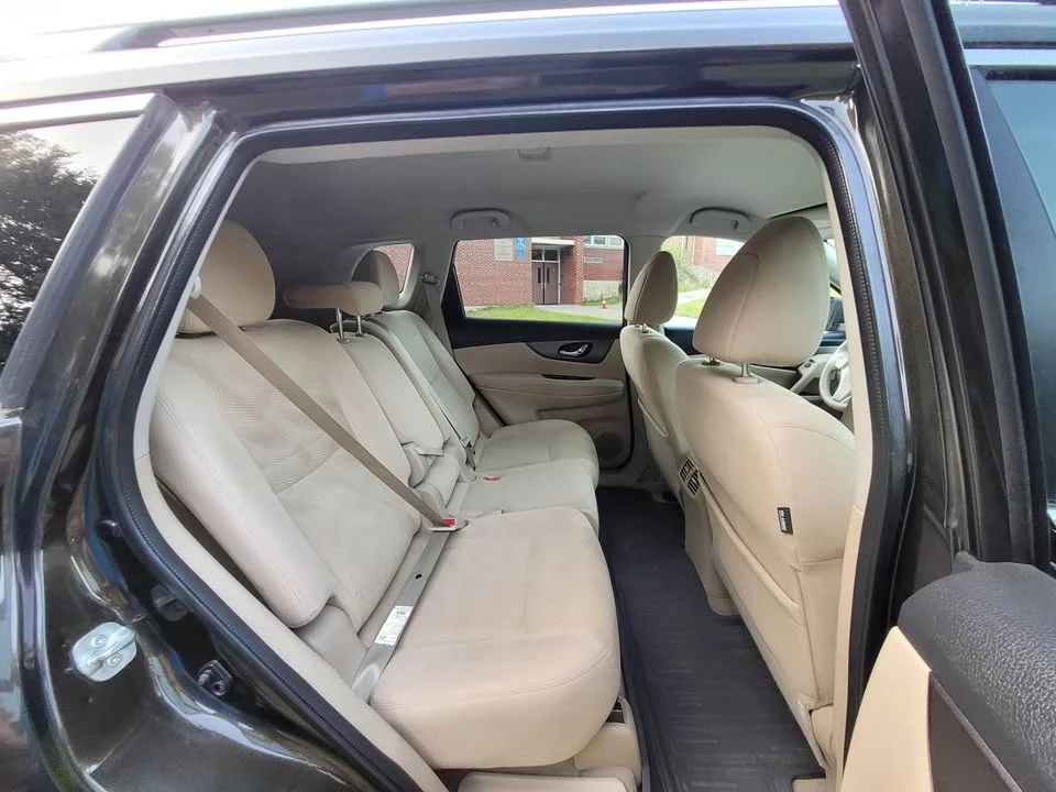 2014 Nissan Rogue - Image 9 of 19