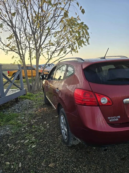 2014 Nissan Rogue - Image 5 of 5
