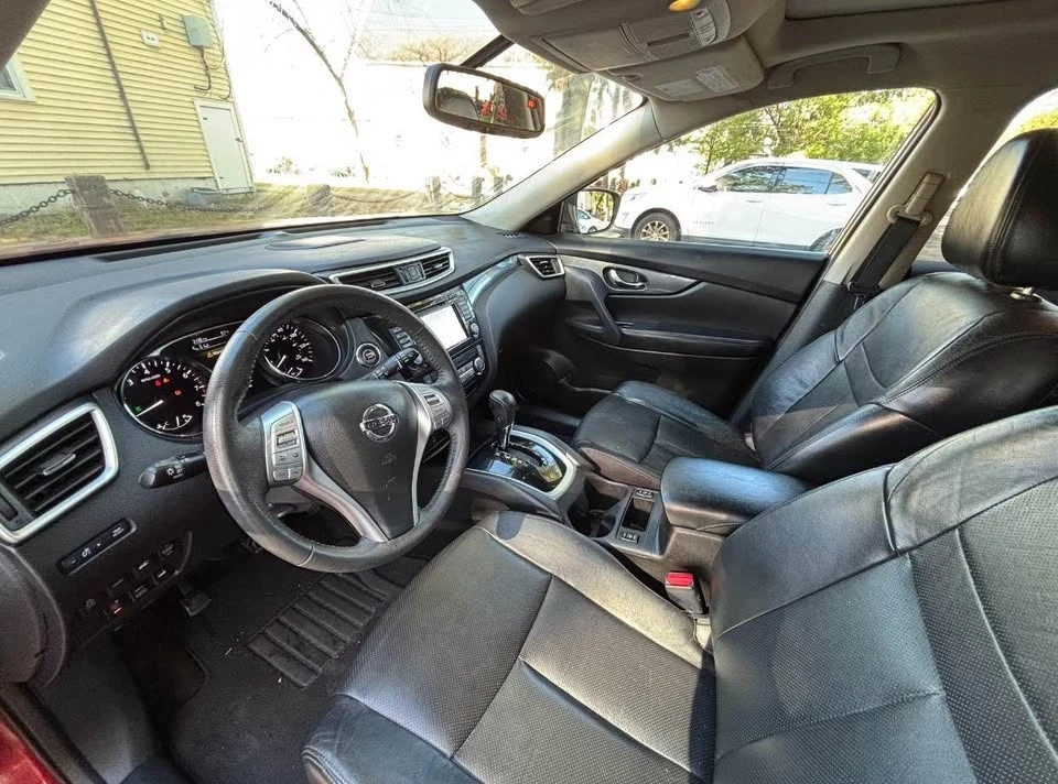 2014 Nissan Rogue - Image 6 of 12