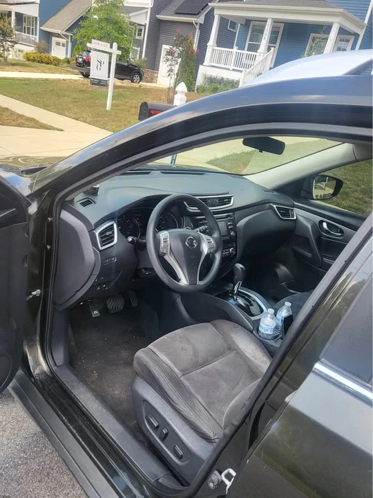 2014 Nissan Rogue - Image 3 of 9