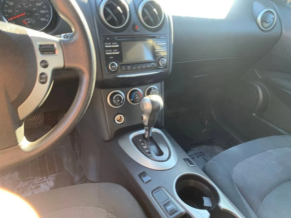 2014 Nissan Rogue - Image 12 of 13