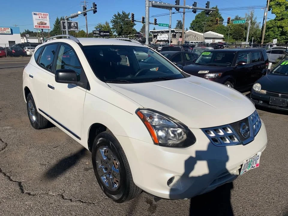 2014 Nissan Rogue - Image 6 of 13