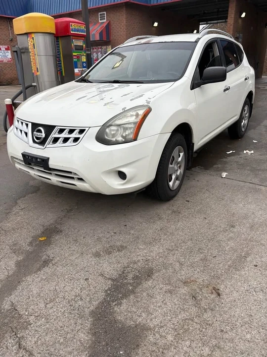 2014 Nissan Rogue - Image 6 of 8