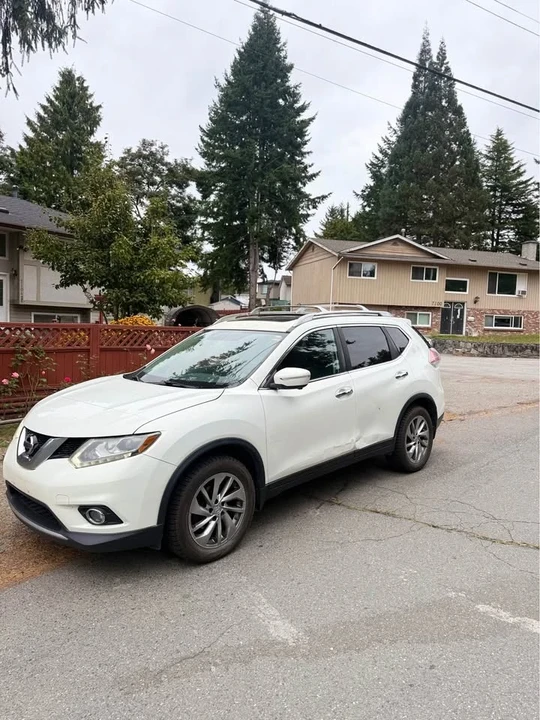 2014 Nissan Rogue - Image 5 of 18