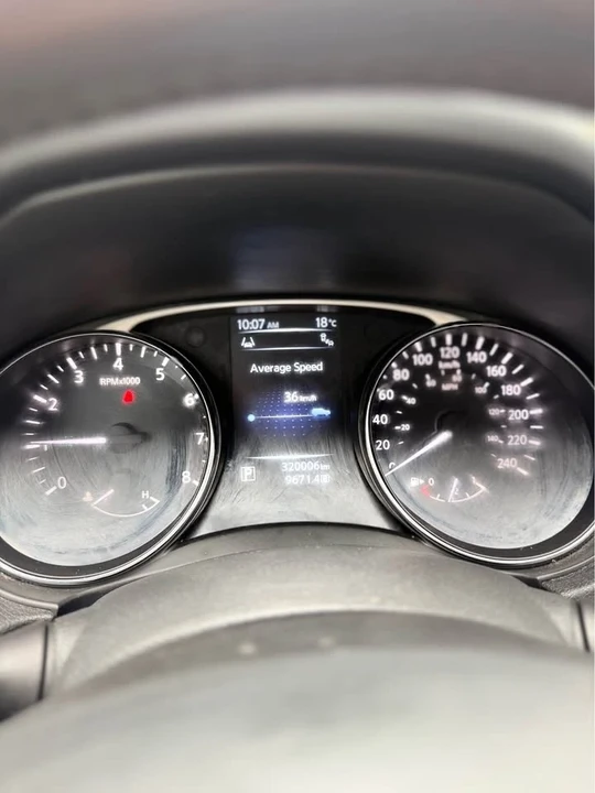 2014 Nissan Rogue - Image 14 of 18