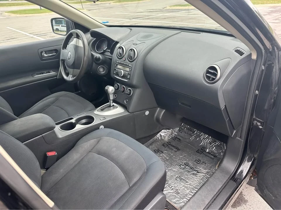 2014 Nissan Rogue - Image 10 of 20