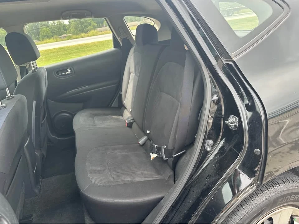 2014 Nissan Rogue - Image 16 of 20