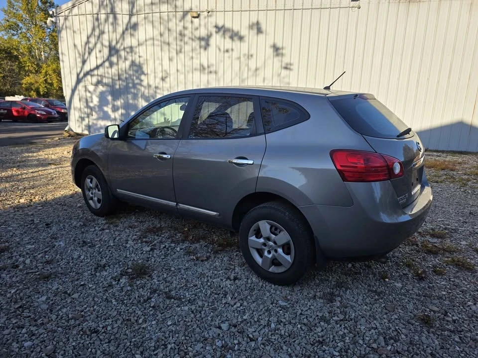 2014 Nissan Rogue - Image 4 of 5