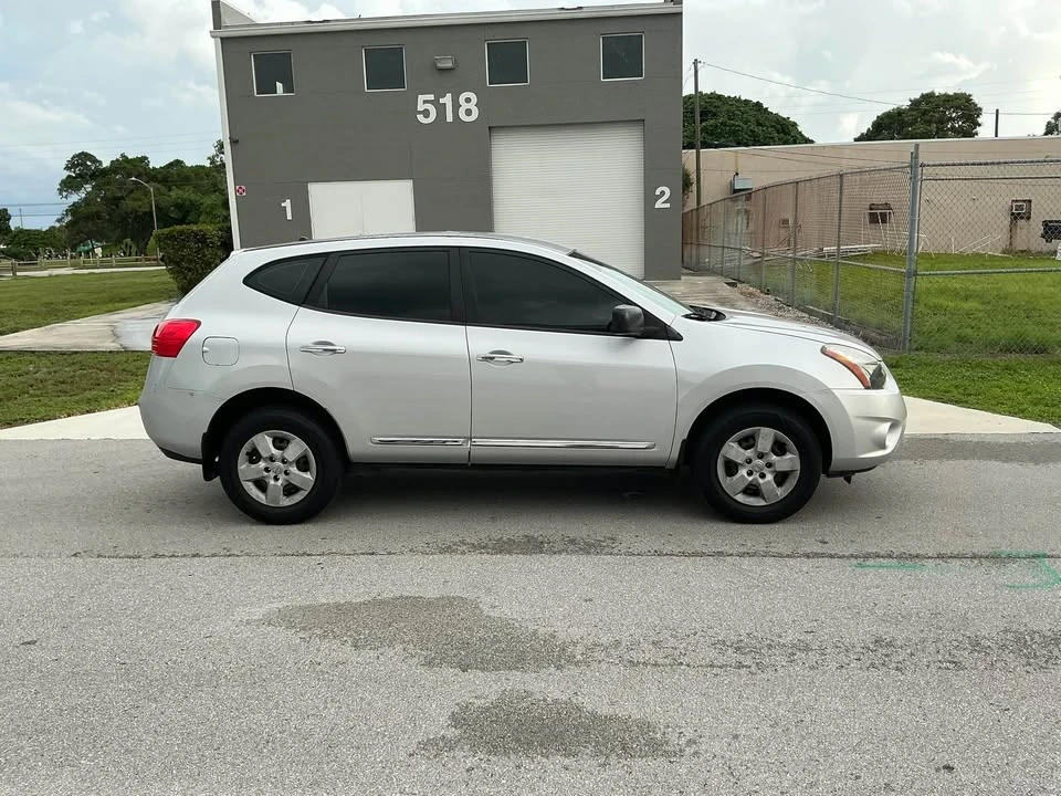 2014 Nissan Rogue - Image 4 of 13