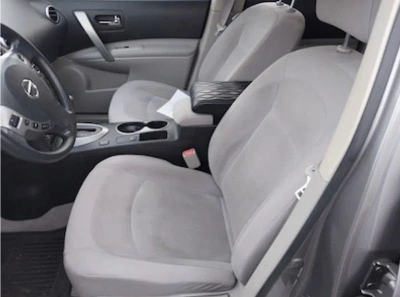 2014 Nissan Rogue - Image 4 of 5