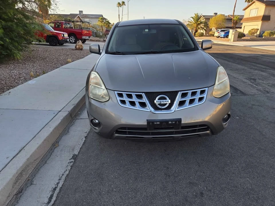 2014 Nissan Rogue - Image 3 of 9